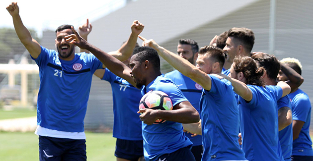 Kasımpaşa Hazırlıkları Devam Ediyor