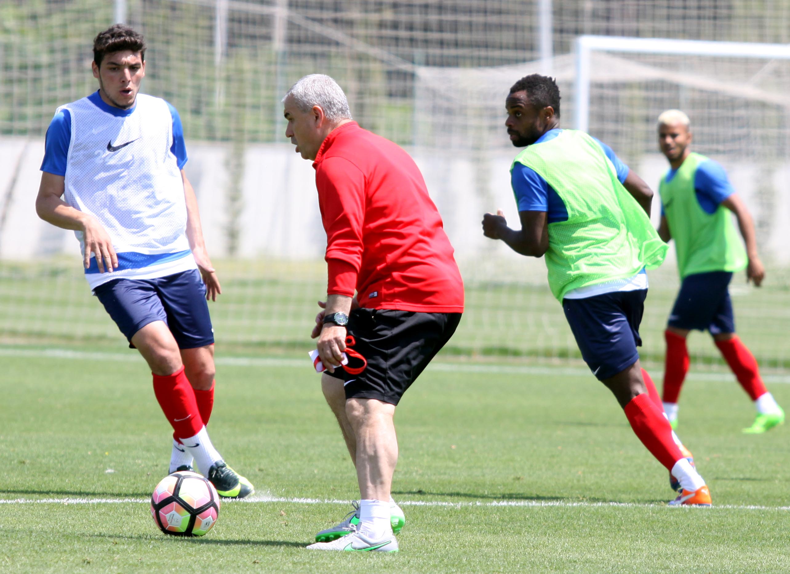 Başakşehir Hazırlıkları Sürüyor