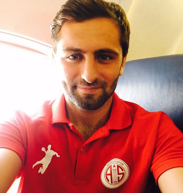 Hentbolda Bir İsim Milli Takıma Seçildi