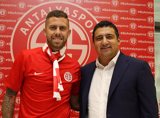 Menez Transferinde Eto’o Etkisi