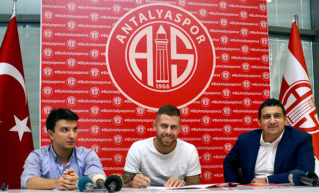 Menez’e Ödenen Bonservis Belli Oldu