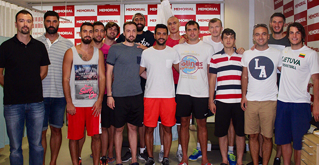 Oyuncular Sağlık Kontrolünden Geçti