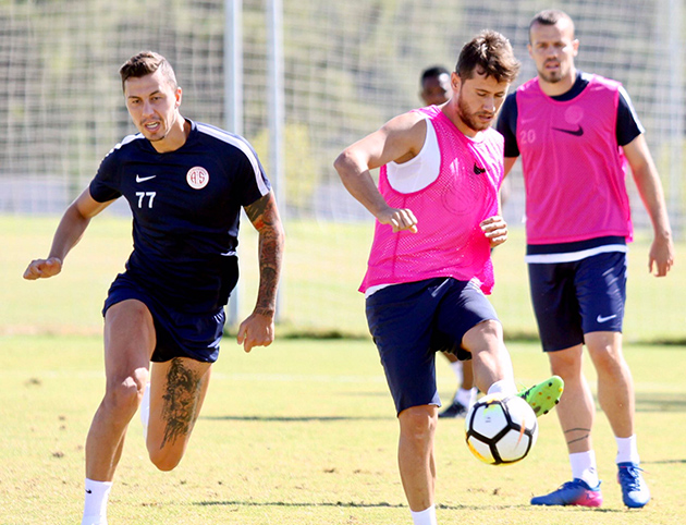 Antalyaspor Hazırlıklarını Sürdürdü