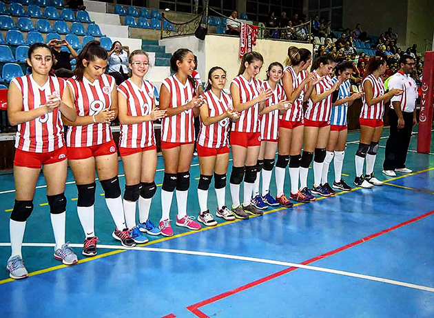 Genç Voleybolculardan İlk Galibiyet