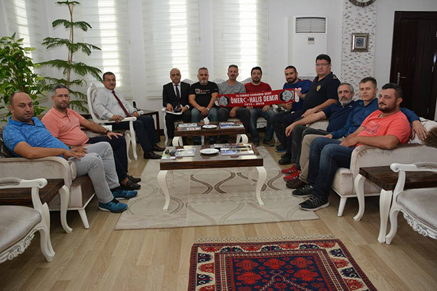 Taraftarlardan Emniyet Müdürü Uzunkaya’ya Ziyaret
