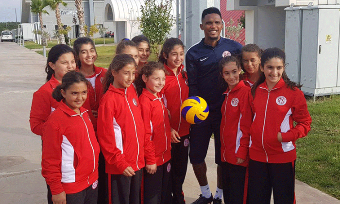 Voleybolculardan Tesislere Ziyaret