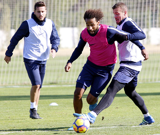 Fenerbahçe Hazırlıkları Yüksek Tempoda Sürüyor