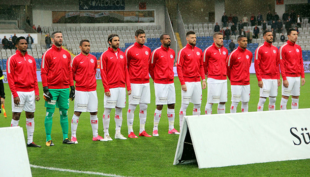 Antalyaspor Deplasmanda Kazanamıyor