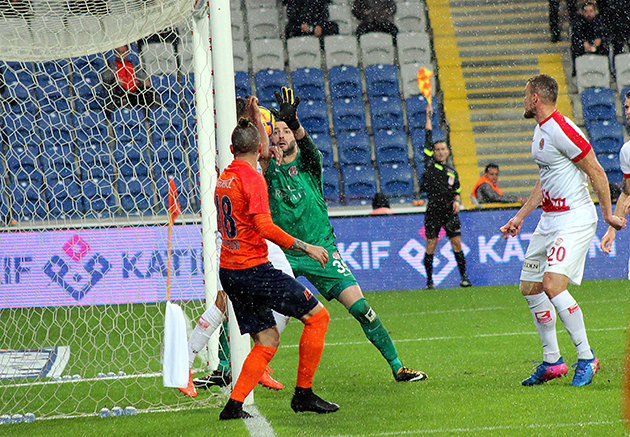 Farkı Ferhat Engelledi