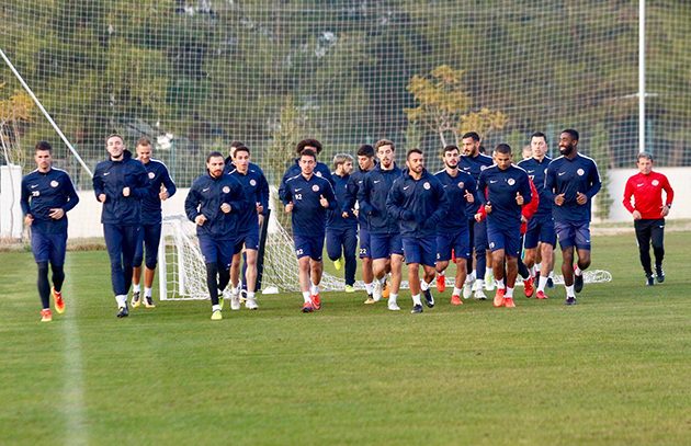 Kamp Çalışmaları Sürüyor