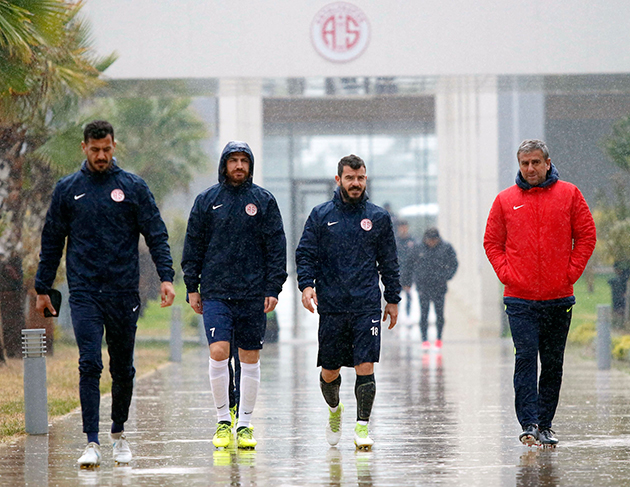 Beşiktaş Maçı Öncesi Altı Eksik