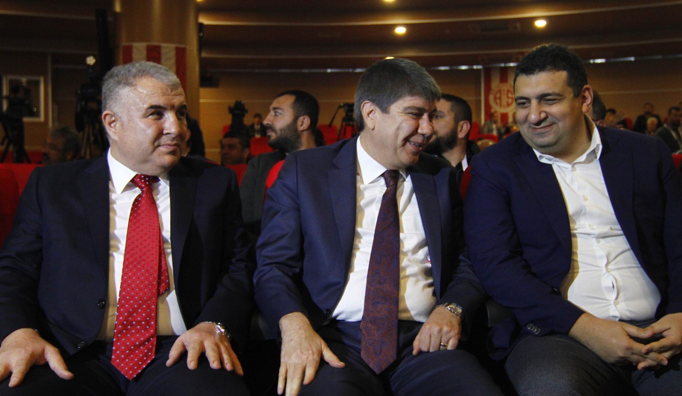 Türel: “Antalyaspor’un Başarısızlığından Kimse Medet Ummasın”