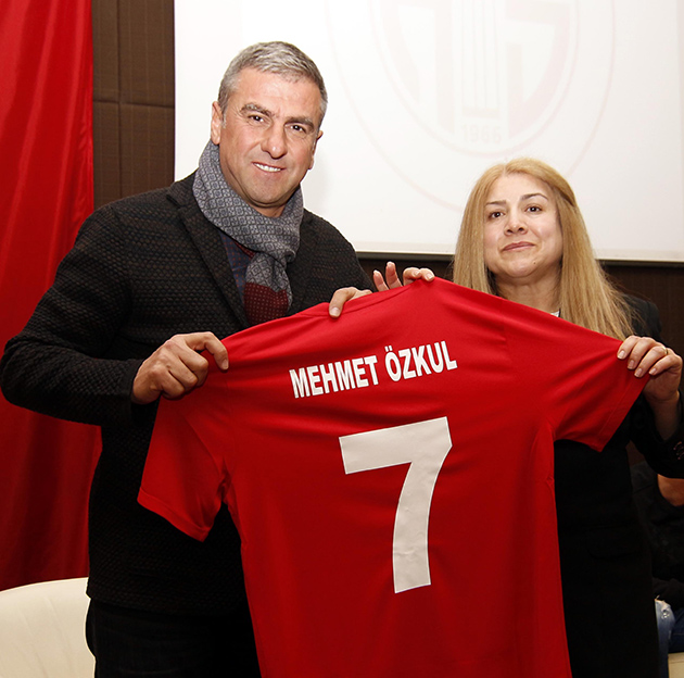 Hamzaoğlu Duygusal Anlar Yaşadı