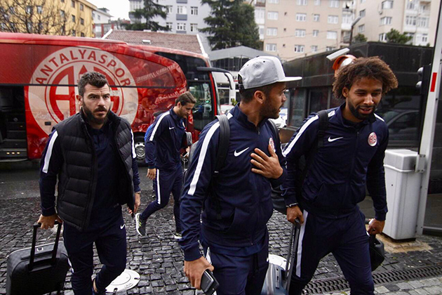Galatasaray Kamp Kadrosu Belli Oldu