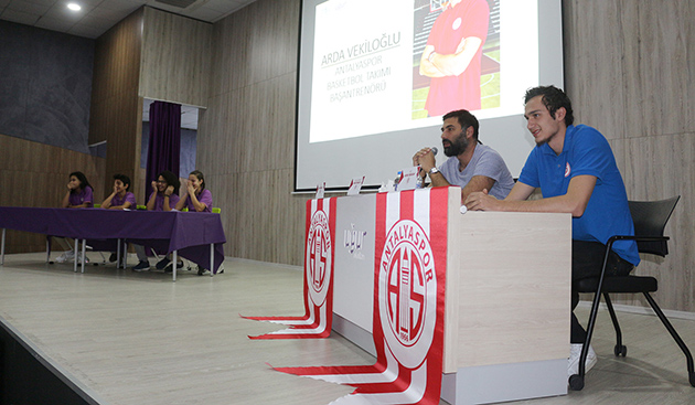 Antalyaspor’dan Uğur Okulları’na Ziyaret