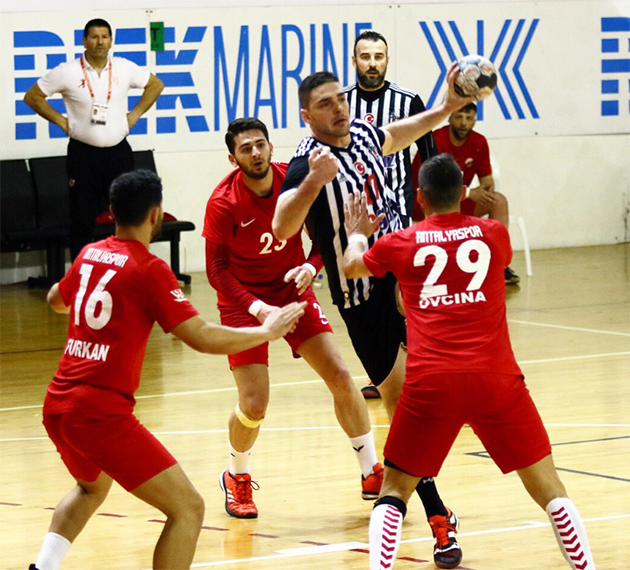 Beşiktaş Mogaz 32 – 26 Antalyaspor