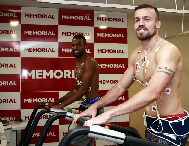 Hollanda Kampı Öncesi Sağlık Kontrolleri Sürüyor