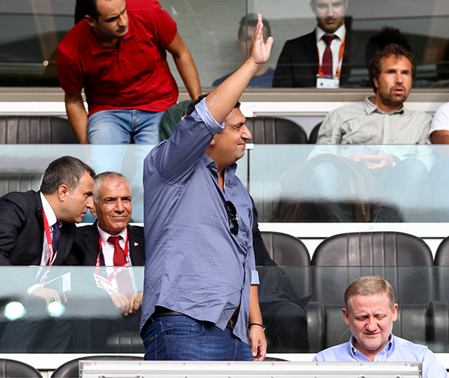 Başkan Öztürk Maçı Takip Etti