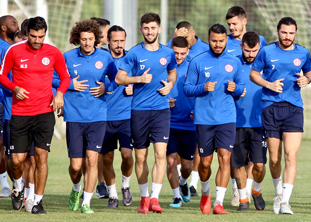Antalyaspor’da Günün İkinci Antrenmanı Yapıldı