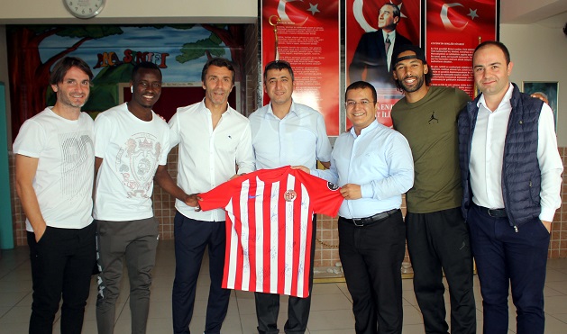 Antalyaspor’dan Killik Ortaokulu’na Ziyaret