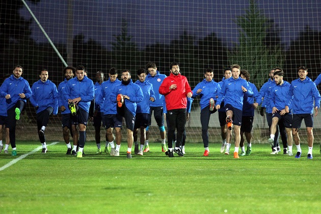 Antalyaspor’un Fenerbahçe Maçı Kamp Kadrosu Belli Oldu