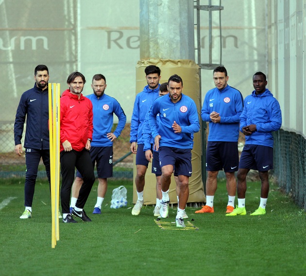 Antalyaspor Kuvvet Ağırlıklı Çalıştı