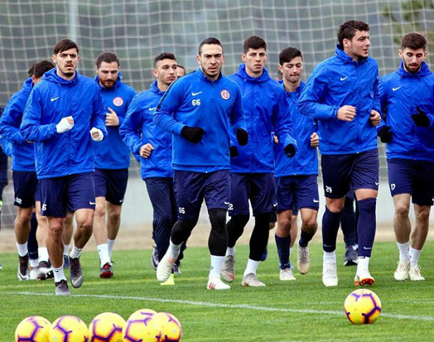 Galatasaray Maçı Kamp Kadrosu Belli Oldu