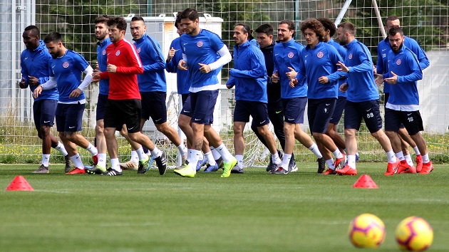 Antalyaspor’da Renkli Antrenman