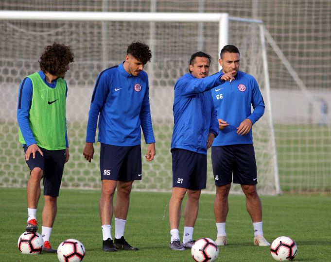 Antalyaspor’da Kasımpaşa Maçının Hazırlıkları Tamamlandı