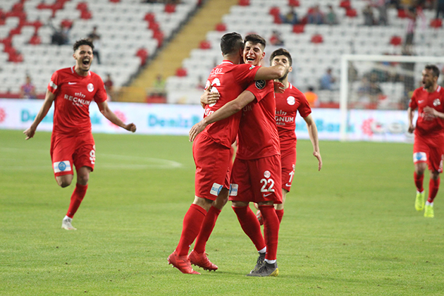 Antalyaspor’dan İç Sahada 23 Puan
