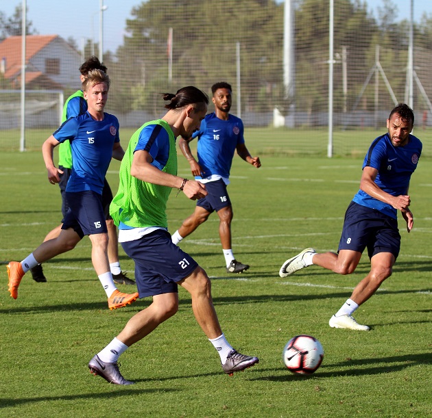 Evkur Yeni Malatyaspor Hazırlıkları Sürüyor
