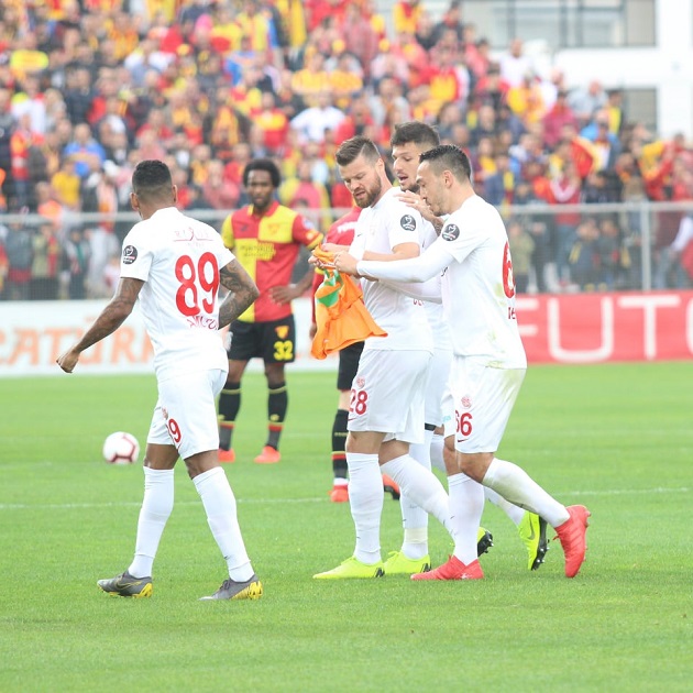 Alanyaspor’dan Antalyaspor’a Anlamlı Teşekkür