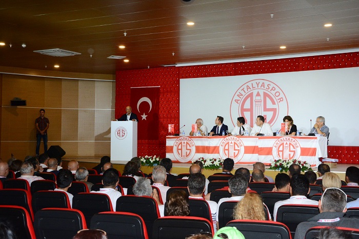 Antalyaspor Kulübü Derneği’nin Yeni Başkanı Fikret Öztürk Oldu