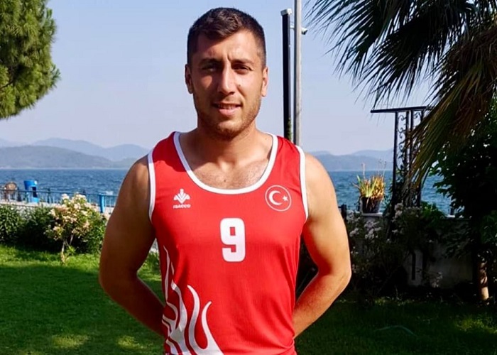 Cemal Kütahya Plaj Hentbolu Milli Takımı’nda