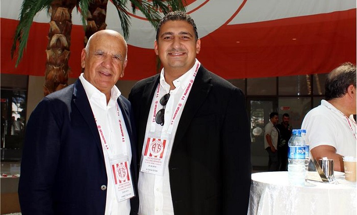 Fikret Öztürk Vakfın Başına Geçiyor