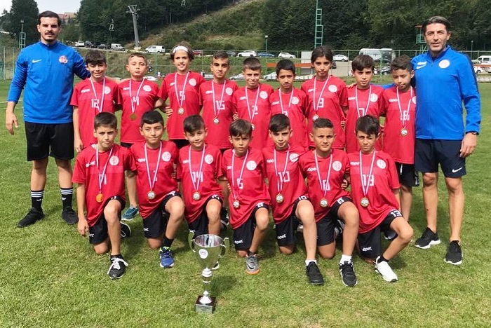 Antalyaspor U11 Takımı Namağlup Şampiyon