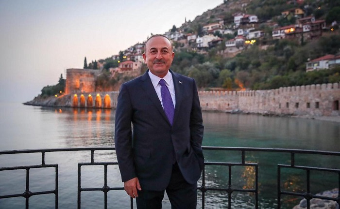 Dışişleri Bakanı Mevlüt Çavuşoğlu’ndan Ritmik Cimnastik Takımına Kutlama