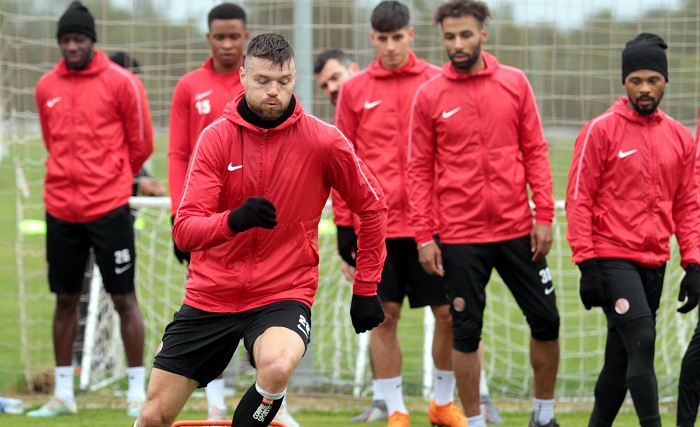 Alanyaspor Maçının Kamp Kadrosu Belli Oldu