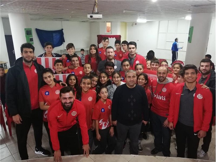 CIP Travel Antalyaspor’dan Baraj Ortaokulu’na Ziyaret