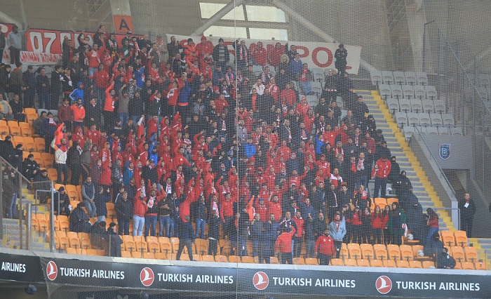 Taraftar Ek Kontenjan İstiyor