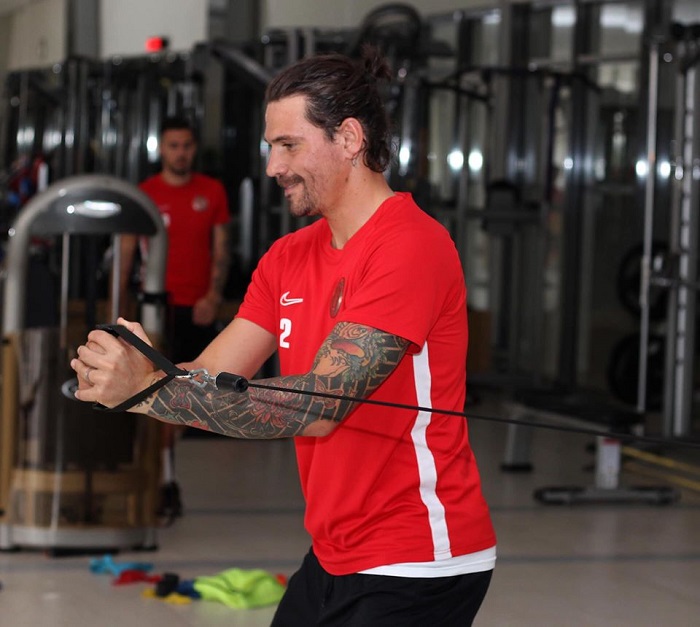 Ersan Adem Gülüm İle 1,5 Yıllık Sözleşme İmzalandı