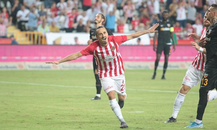 Serdar Özkan İle Yollar Ayrıldı