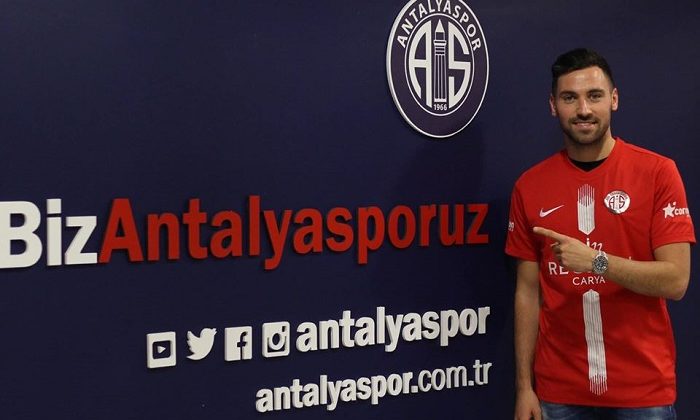 Gümüş: “Başka Takımlardan Teklif Aldım Ama Antalyaspor’u Tercih Ettim”