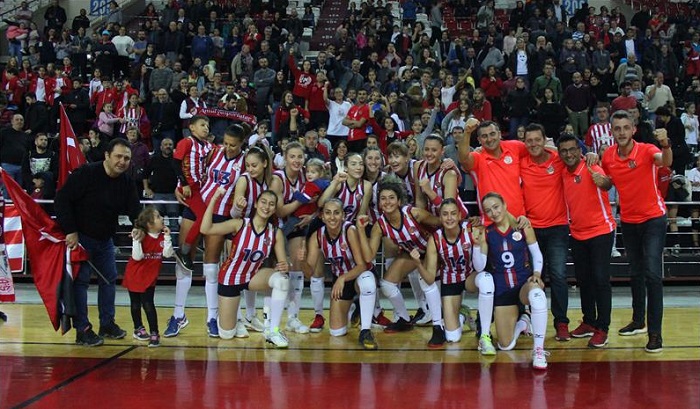 Berlin Döner Antalyaspor Yeni Sezona Daha Güçlü Dönecek