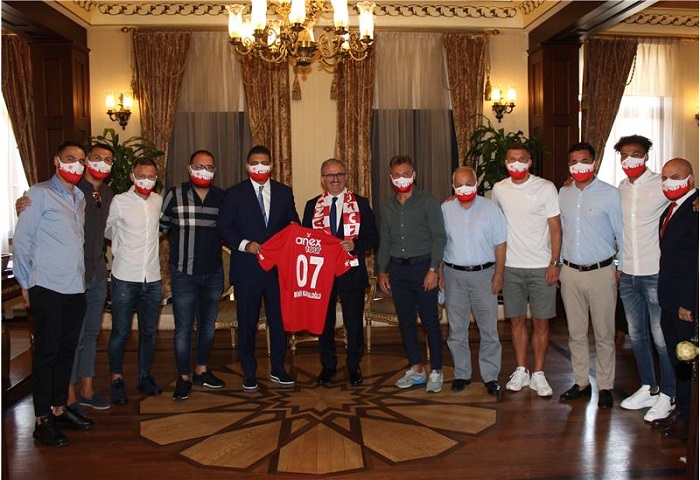 Antalyaspor’dan Münir Karaloğlu’na Veda Ziyareti