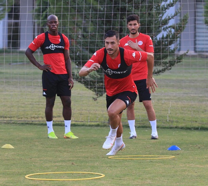 Günde Çift Antrenman İle Hazırlıklar Sürüyor