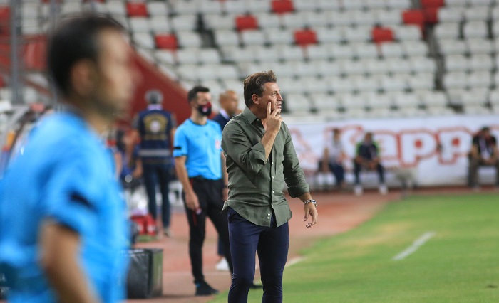 Tuna: “Oyunu Kontrol Eden Bir Antalyaspor Vardı”