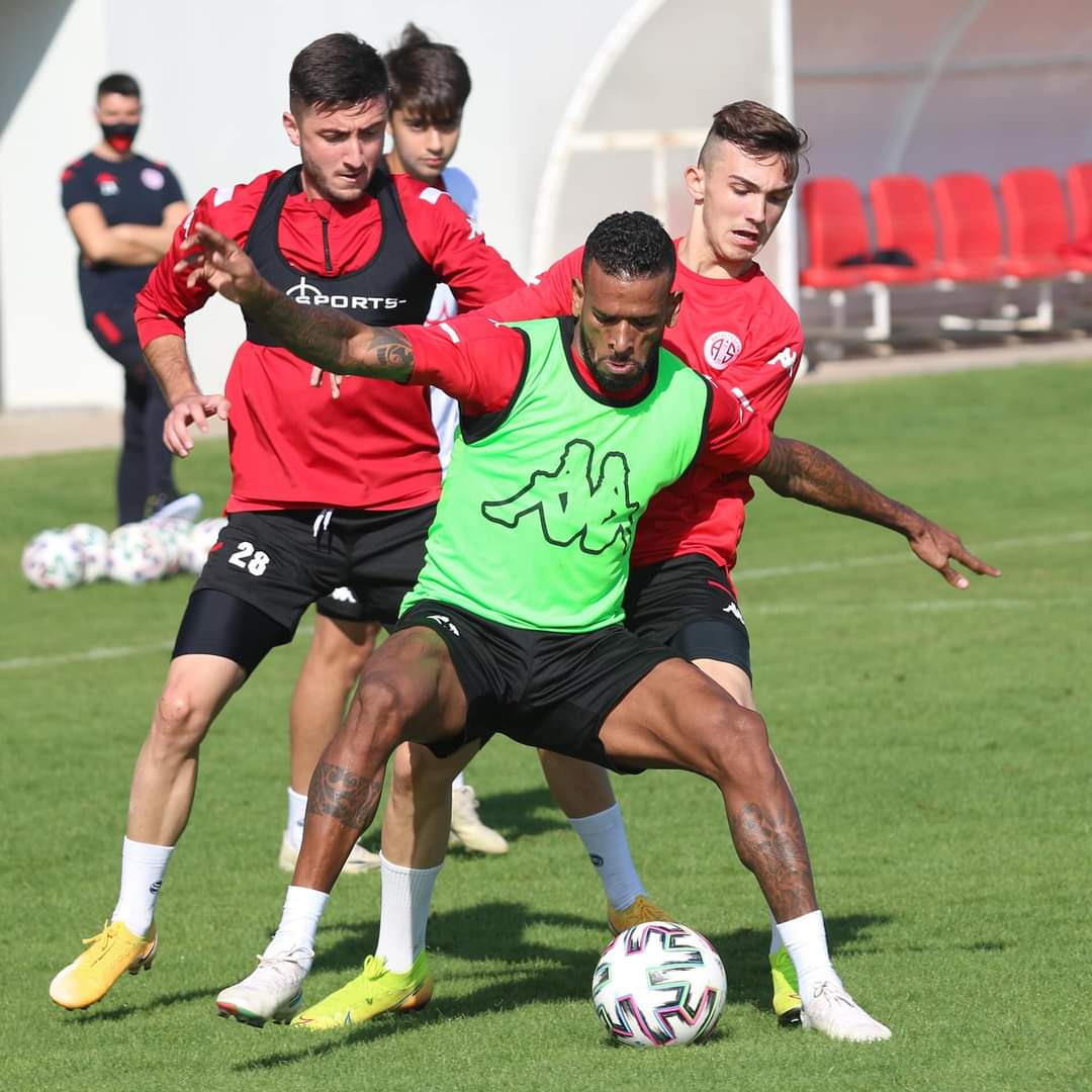 Kasımpaşa Hazırlıkları Başladı