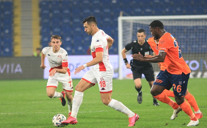 Jahovic’e İki Maç Men Cezası