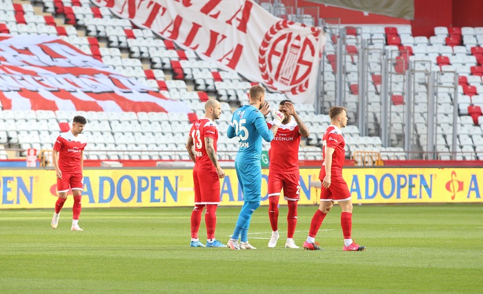 Yenilmezlik Serisi 11 Maça Çıktı
